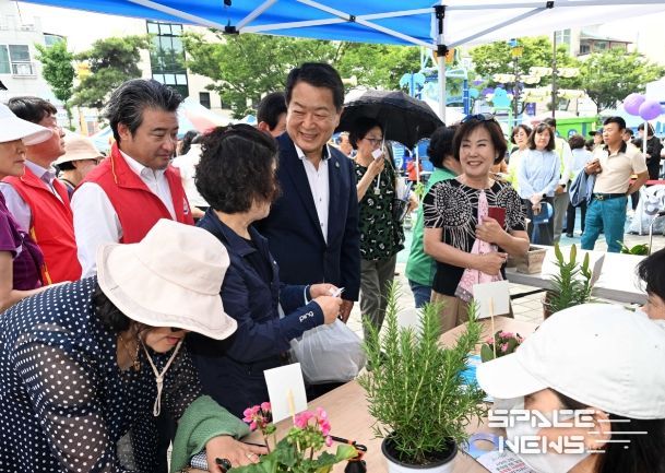 베스트행정서비스(삼산동 화분분갈이 체험부스)