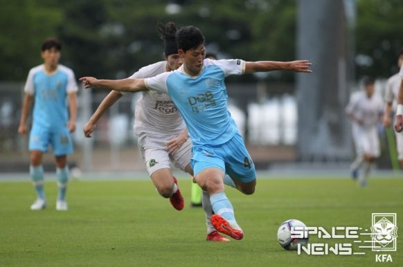 세종바네스FC전에서 멀티골을 기록한 대구FC 김리관.