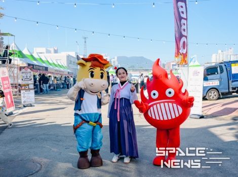 ‘홍성’ 글로벌바비큐페스티벌 이틀간 38만명 즐겼다! 첫날 12만명, 둘째날 26만명 찾으며 축제장 달궈