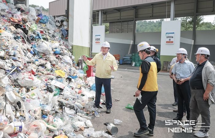 임병택 시흥시장, 환경미화타운 현장 방문…근로자 안전과 작업환경 개선 약속