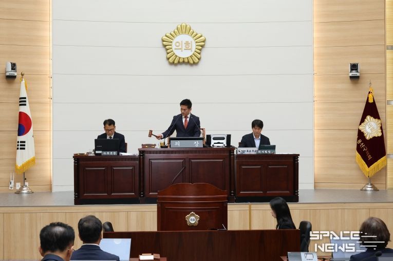 용산구의회, 제300회 임시회 개회