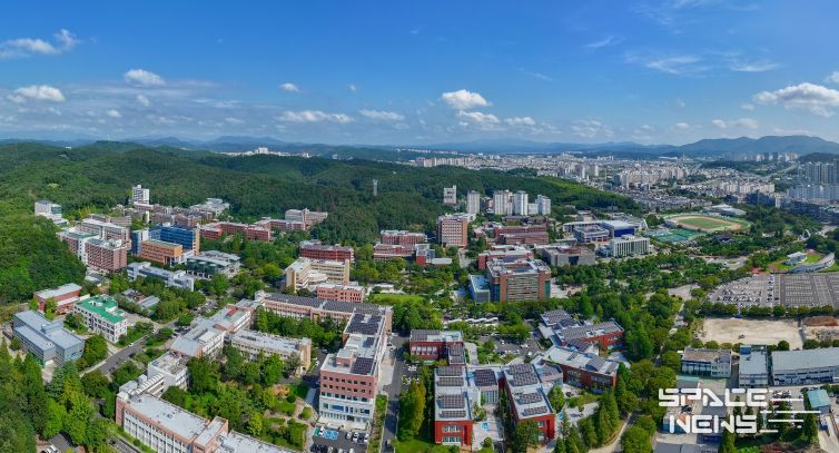 경상국립대학교 가좌캠퍼스 전경