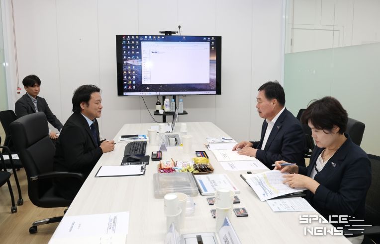 화합물반도체센터 점검