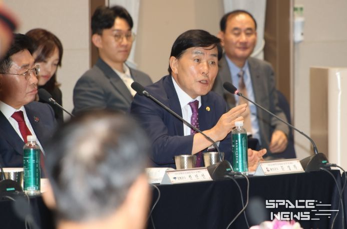 문경복 옹진군수, 농업진흥지역 해제 기준 완화 건의