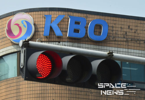 함양-울산 고속도로 밀양영남루휴게소(울산 방향) 내에 조성된 로컬푸드 행복장터 내부 전경