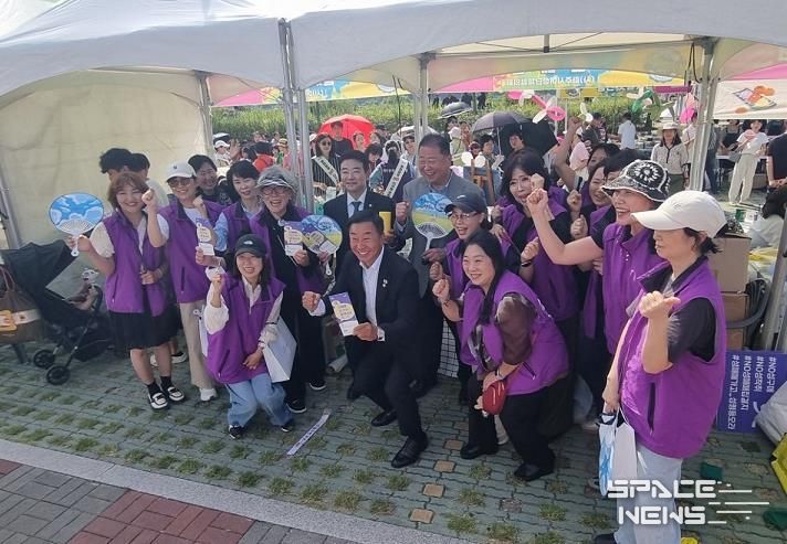파주시 반성매매 시민활동단 '클리어링', 문산거리축제에서 성매매 예방·근절 활동 펼쳐