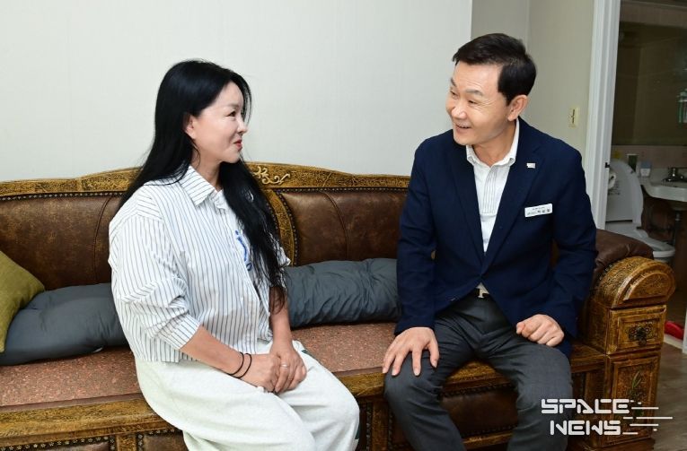 추석 맞아 공무원과 결연가구‘따뜻한 동행’추진