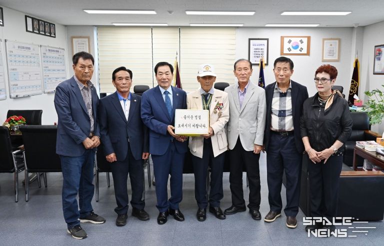 창녕군 한가위 맞아 어려운 군민 위문 실시1(보훈회관)