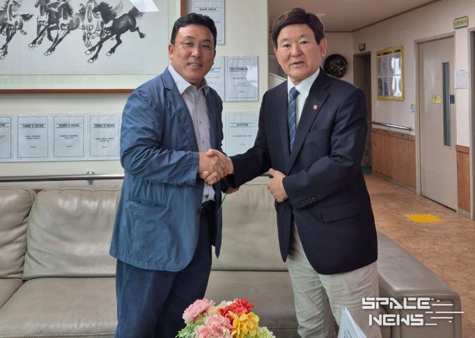 사회복지시설 위문 방문한 김광수 교육감