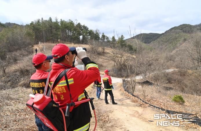 (청송군 안전하고 편안한 추석명절 위해 총력)-산불예방 비상근무체계 가동