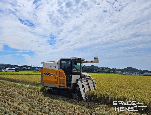 사천시, 볏짚 토양 환원으로 깨씨무늬병 피해 예방