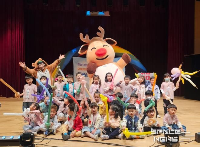 합천군 아동학대 예방 대규모 인형극 & 마술공연 『은하수극장』개최