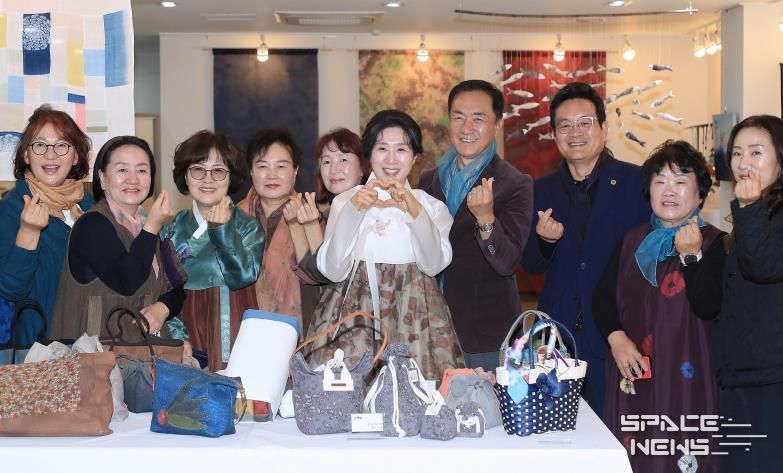 평택시 천연염색연구회, 제11회 천연염색 전시회 개최