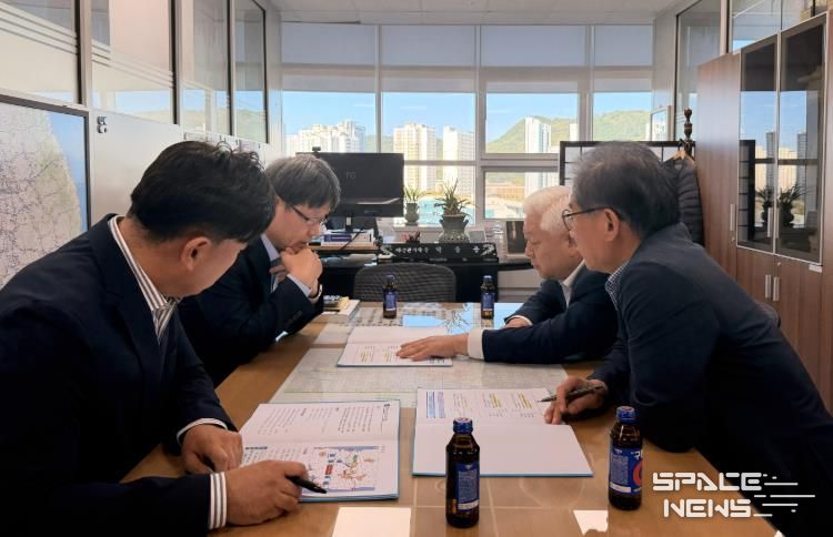 황인홍 무주군수 국비 확보(박봉용 재정관리국장)