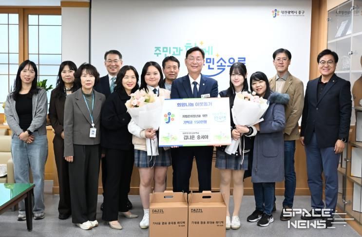 홈런클럽과 함께 달리며, 언니·오빠들 응원해요!