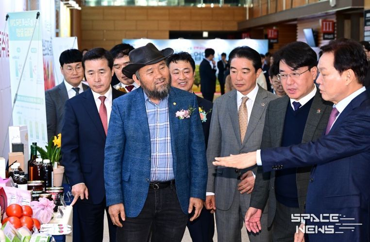 도의회 최학범 의장, 제30회 농업인의 날 행사 참석