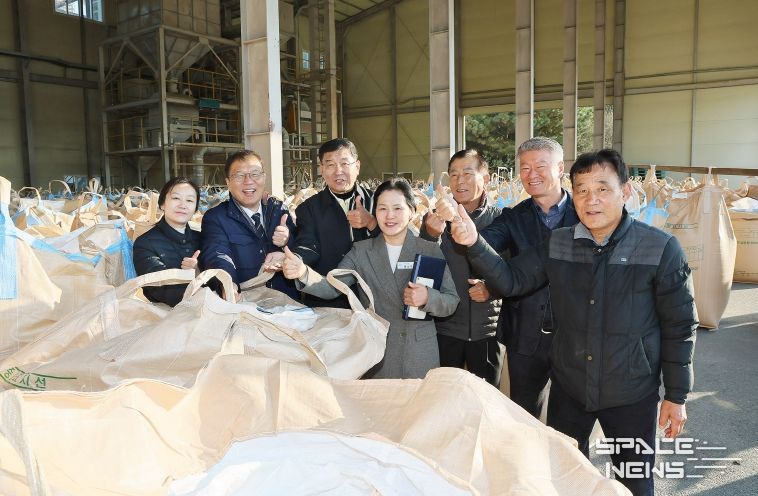장금용 창원특례시장 권한대행, 공공비축미 매입 현장서 농업인 격려