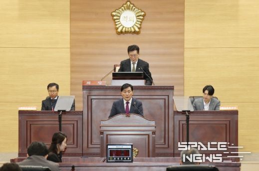 옹진군, 2026년도 예산안 제출…“섬을 넘어 바다의 가능성으로 도약”