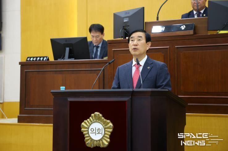 조길형 충주시장, “함께 만든 12년… 마지막까지 시정을 챙기겠다”