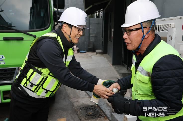 영암군, 생활 쓰레기 수거 현장서 환경개선 방안 점검