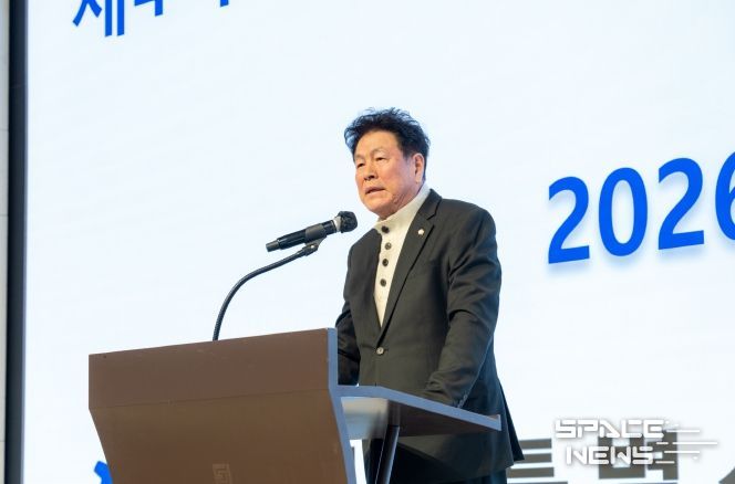 4일 ‘강남구상공회 2026년 신년인사회’에서 이호귀 의장이 축사를 하고 있다.